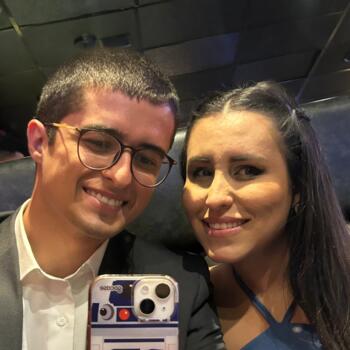 Emprego de babá em Brasília: emprego de babá Lucas