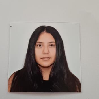 Babysitter in San Rafael: Agustina