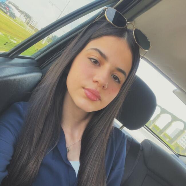 Babysitter em Vila do Conde: Lara