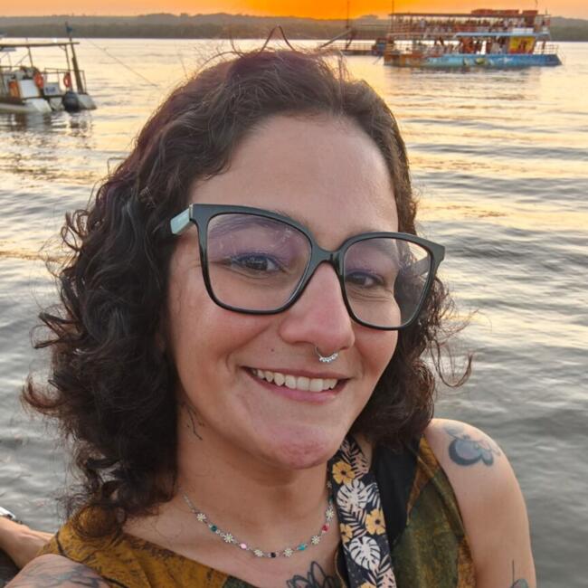 Babysitter in Rosario: Aline