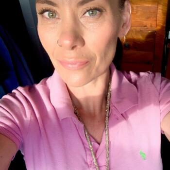 Babysitter in Silverdale: Stacey