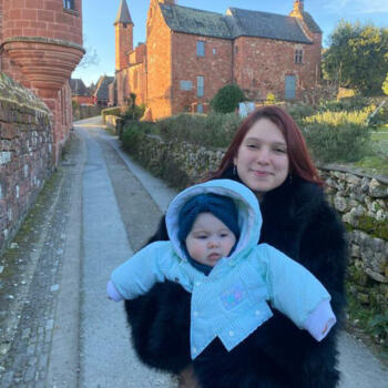 Baby-sitter à Bergerac: Éléonore