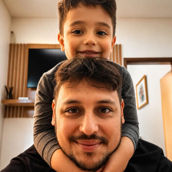 Emprego de babá em Niterói: emprego de babá Lucas