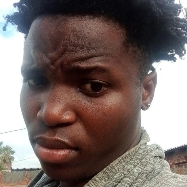 Babysitter in Benoni: Louis khumalo