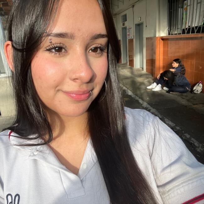 Babysitter in Medellín: Isabella