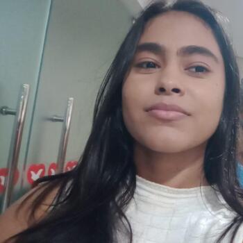 Babysitter Paulista: Larisa