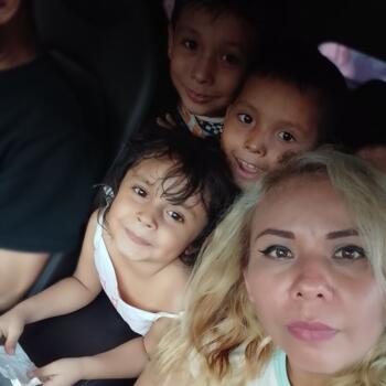 Babysitting job in Villaflores: babysitting job Slim