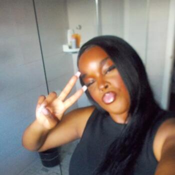 Babysitter in Beveren: Keysha mikelon