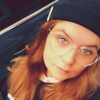 Babysitter in Tourcoing: Ema