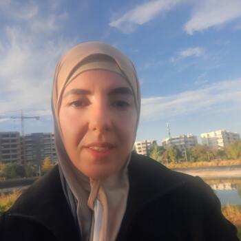 Babysitter in Fes: Mahacine