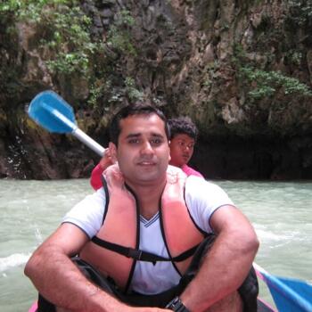 وظيفة جليسة أطفال في Jazīrat Abū Z̧aby: فرص عمل كجليسة أطفال Yasir