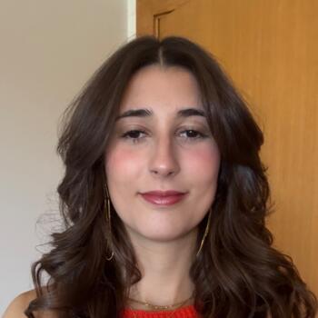 Babysitter in Vila Nova de Gaia: Sara