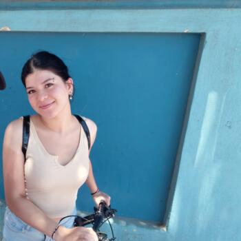 Babysitter in Colonia Caroya: Eliana