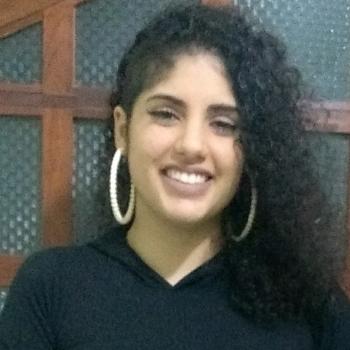 Babá em Aracaju: Mariana