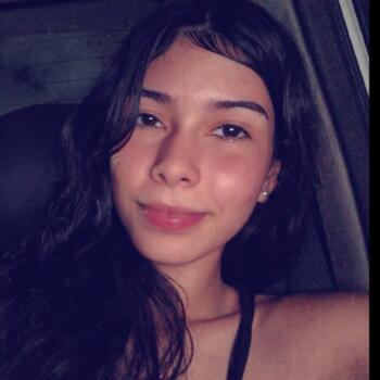 Babysitter in Porto Velho: Adine