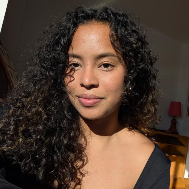 Canguro en Santander: VALERY LILIANA