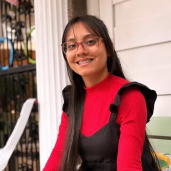 Babysitter in Medellín: Abigail