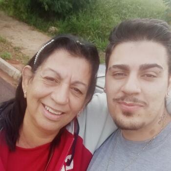 Emprego de babá em Bauru: emprego de babá Roseli