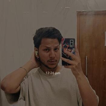 Babysitter in Gurugram: Anas