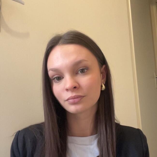 Babysitter in Angers: Gwendoline