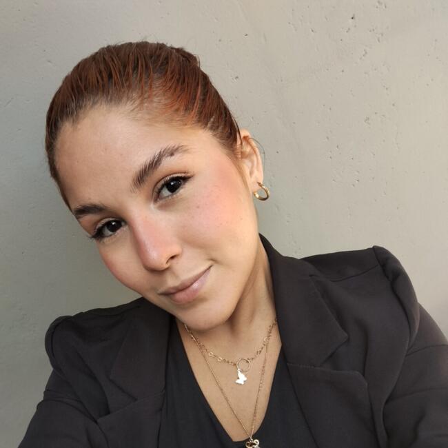 Babysitter in Buenos Aires: Daniela Alejandra