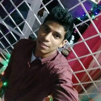 Trabajos de nanny en Bogotá: trabajo de niñera Yeiner Estrada