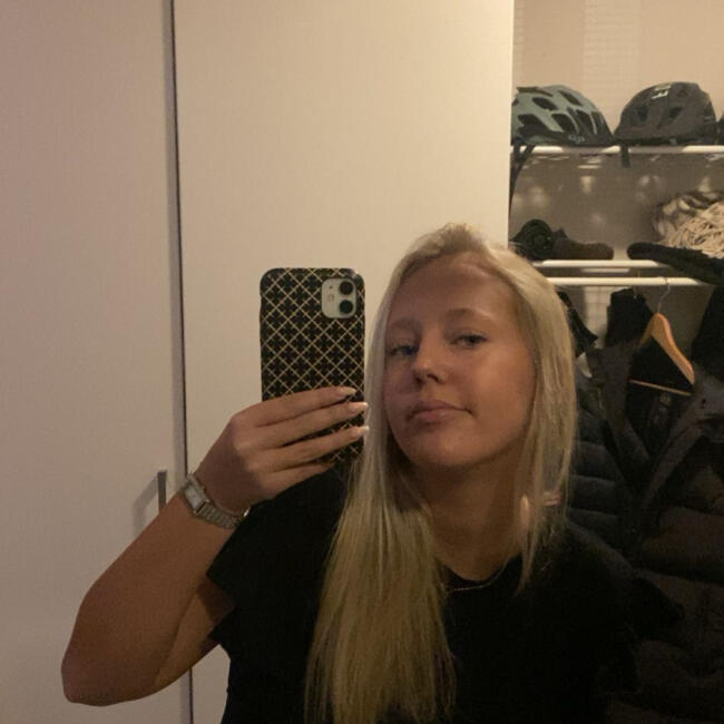 Barnvakt i Alingsås: Nellie