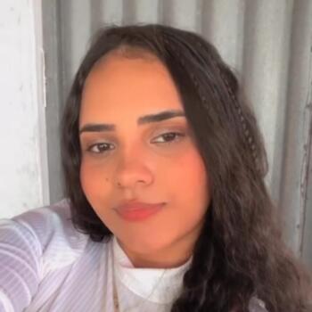 Babá em Fortaleza: Maria