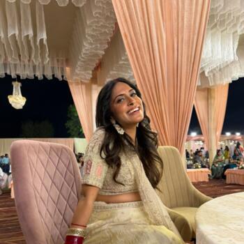 Babysitting job in Lucknow: babysitting job Tina