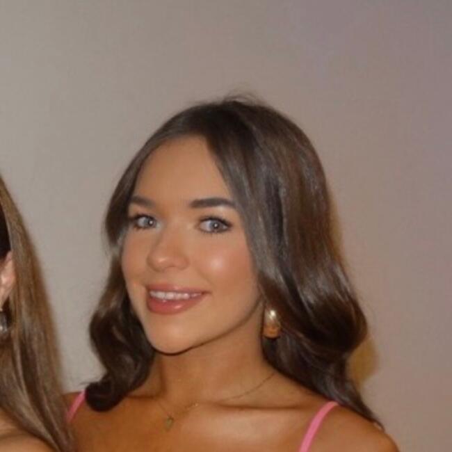 Babysitter in Cork: Clodagh