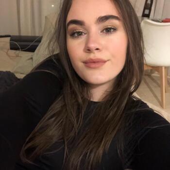 Babysitter in Leuven: Laura