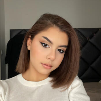 Baby-sitter in Vaulx-en-Velin: Sirine