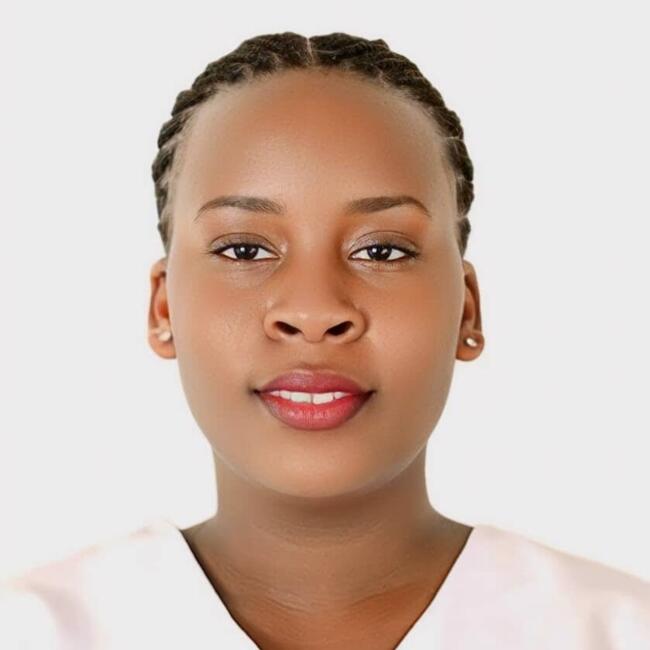 Babysitter in Entebbe: Maria