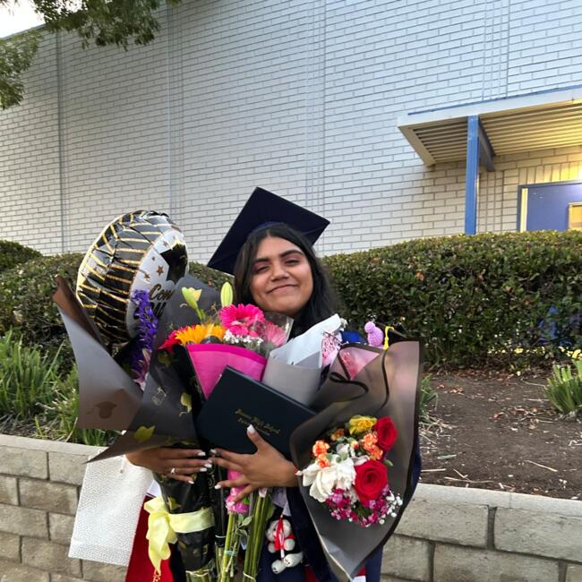 Babysitter in La Habra: Jasmine