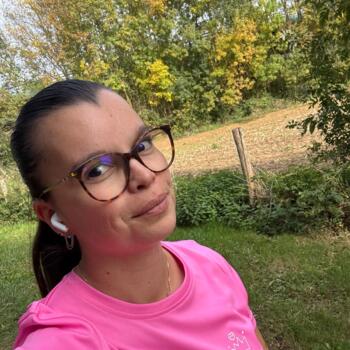 Babysitter in Chauray: Lucie