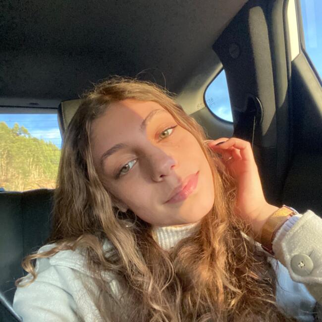 Babysitter in Viseu: Noémi