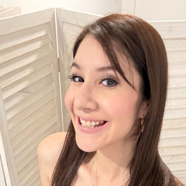 Babysitting job in Toronto: Cecilia