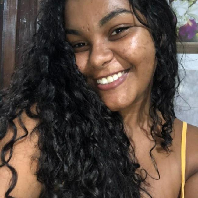 Babysitter in Brusque: Maiana