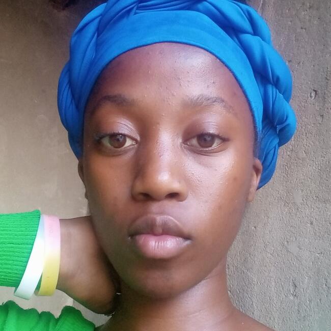Babysitter in Jouberton: Mbali