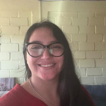 Babysitter in Hualpén: Karina