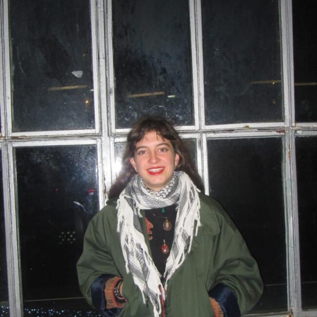 Babysitter in Poitiers: Angèle Leïla