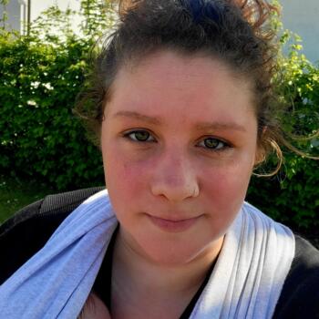 Babysitter Job in Barnstorf: Babysitter Job Gina