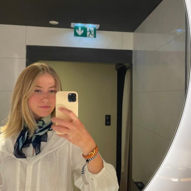 Babysitter in Longeville-lès-Metz: Charlize