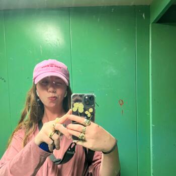 Babysitter in Ljubljana: Aja