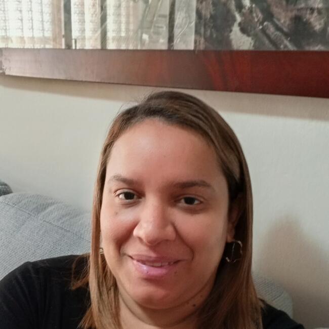 Babysitter in Pamplona: Yanet