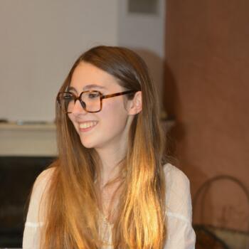 Babysitter La Lande-de-Fronsac: Louane