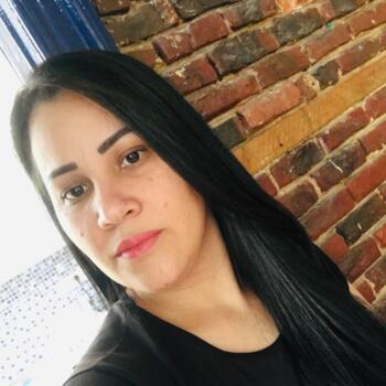 Babysitter in Saint-Gilles: Lorany