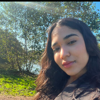 Babysitter in Saint-Gilles: Celine