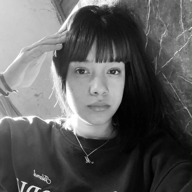 Babysitter in Montevideo: Mia