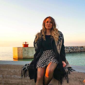 Babysitting job in Livorno: babysitting job Sandra
